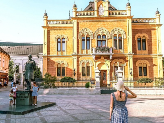 Vladičanski dvor u Novom Sadu